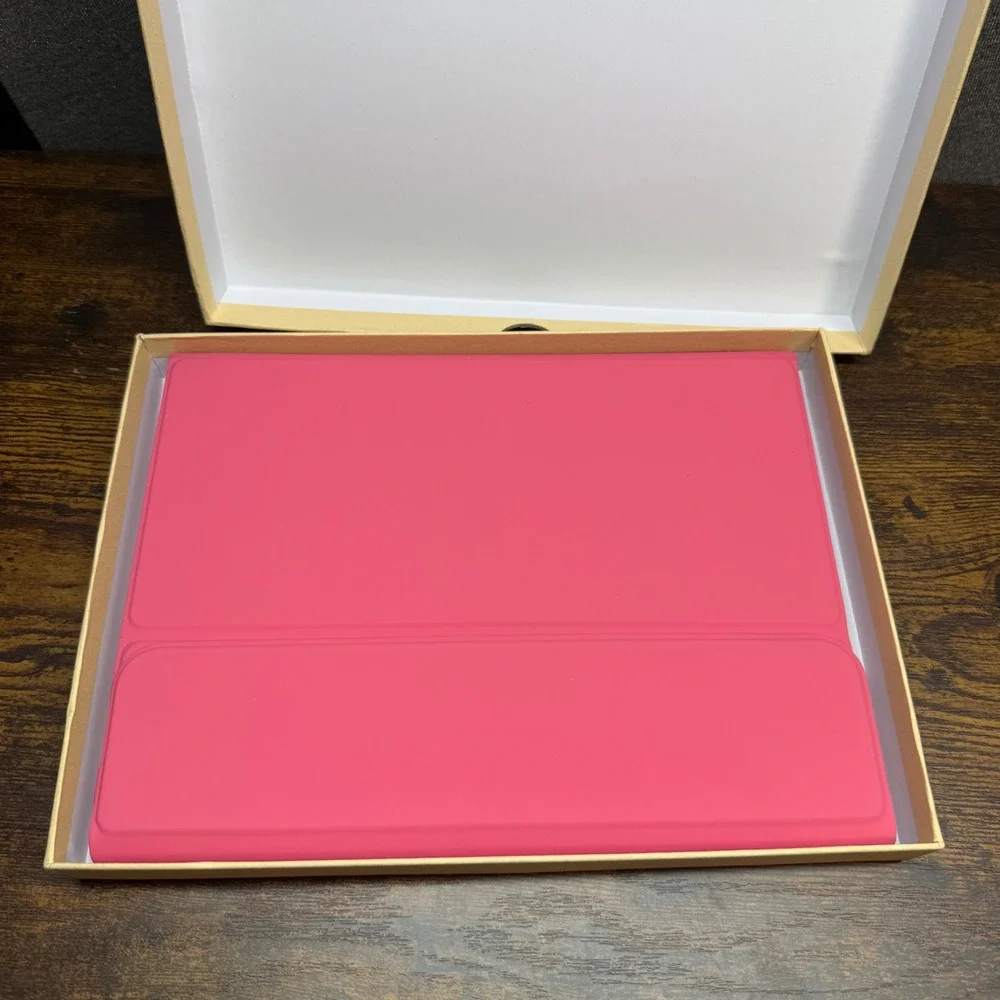 HOTLIFE iPad Air 5th 4th Gen Case with Keyboard 10.9 inch 2022 2020 Pink Folio